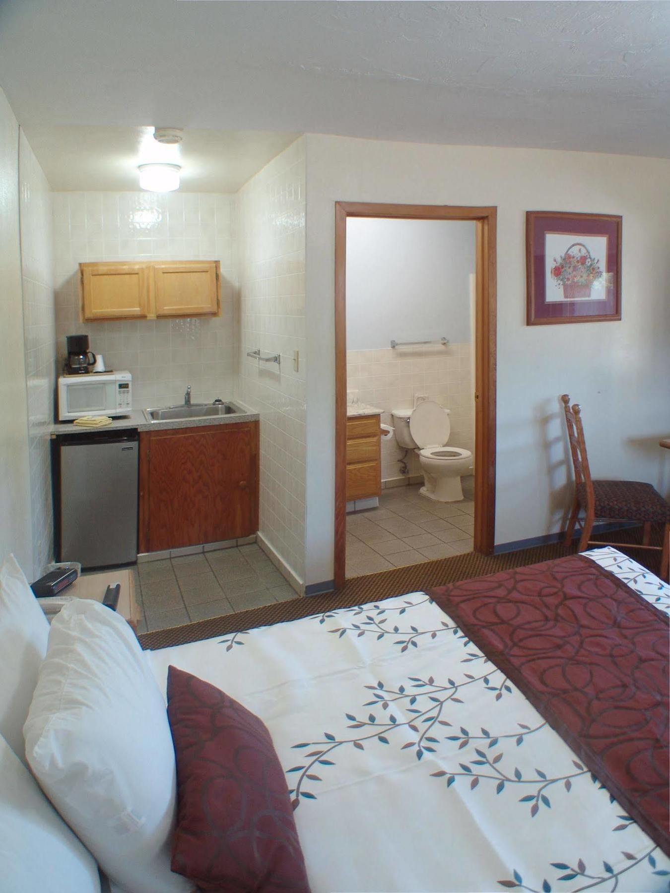 ונקובר Inn At Salmon Creek מראה חיצוני תמונה