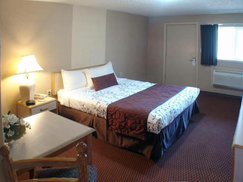 ונקובר Inn At Salmon Creek מראה חיצוני תמונה