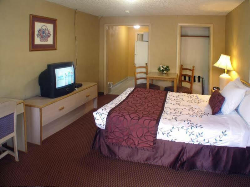 ונקובר Inn At Salmon Creek מראה חיצוני תמונה